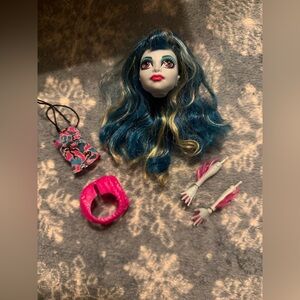 Monster High CAM Siren Pieces